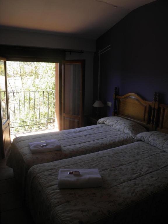 Hotel Torres de Albarracín Kamer foto