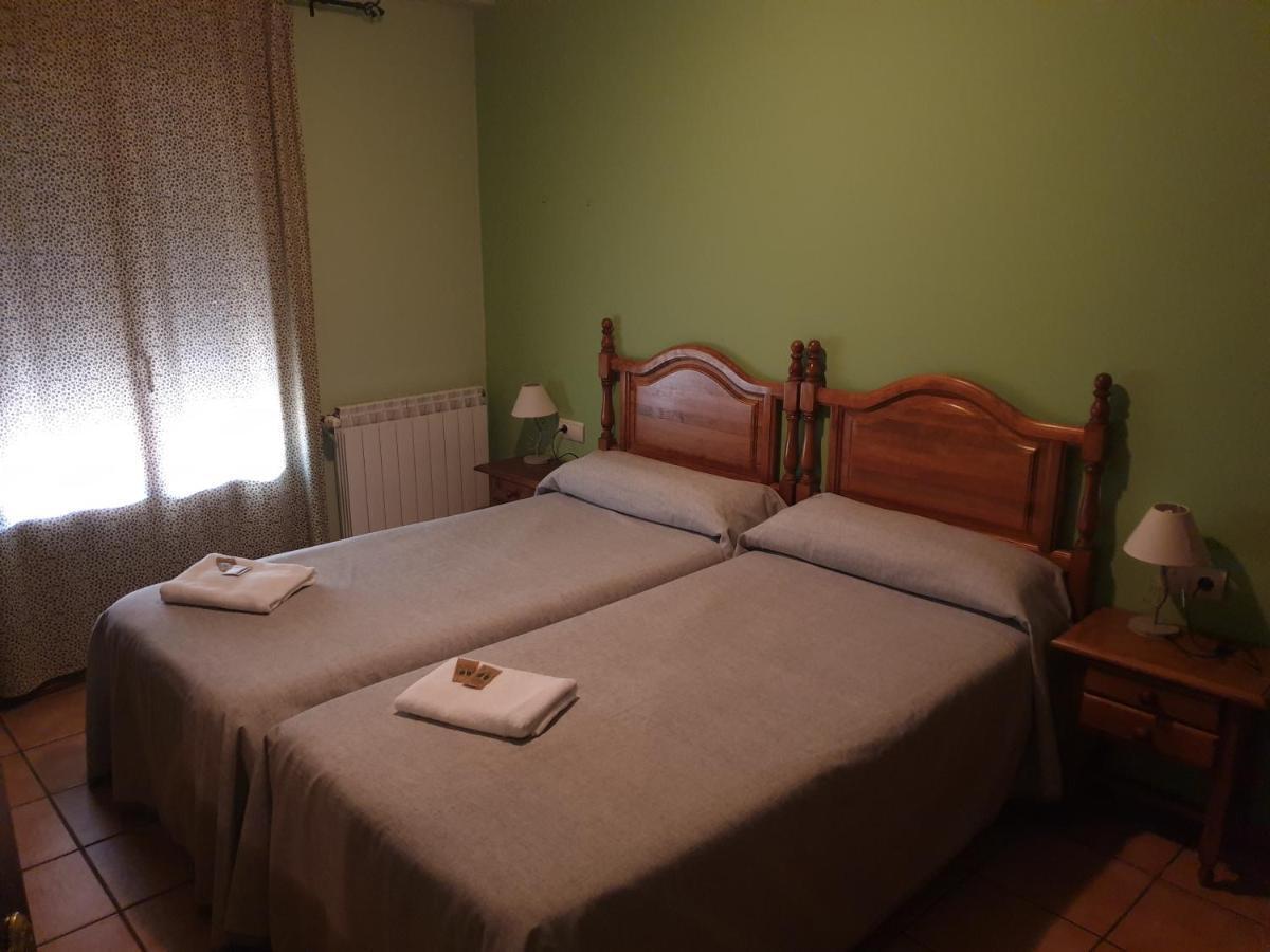 Hotel Torres de Albarracín Buitenkant foto